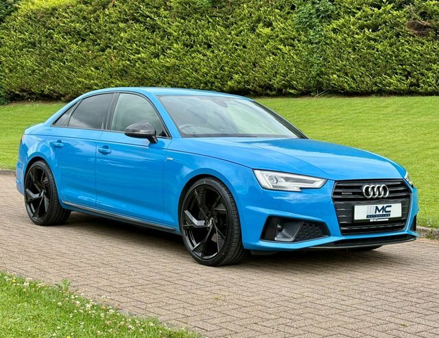 Audi A4 2.0 Tdi 40 Black Blue