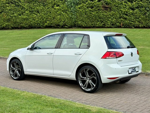 Volkswagen Golf 1.6 Tdi Bluemotion Tech White #6