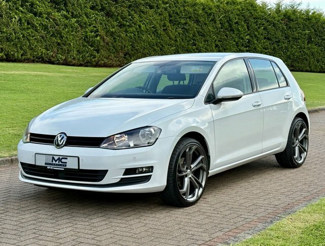Volkswagen Golf 1.6 Tdi Bluemotion Tech White #2