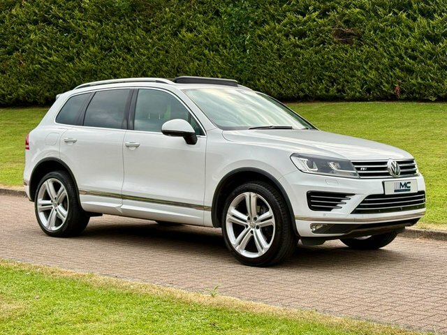 Volkswagen Touareg 3.0 Tdi V6 R-line WR67SVL White #5