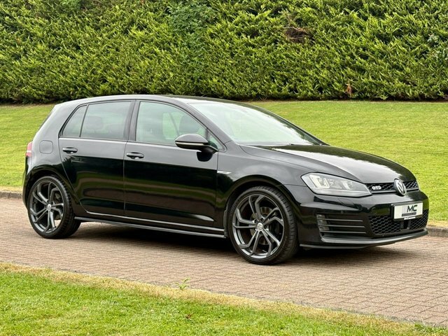 Volkswagen Golf 1.2 Tsi Bluemotion Black #5