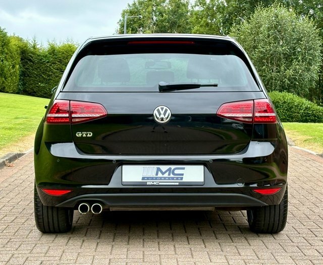 Volkswagen Golf 1.2 Tsi Bluemotion Black #9