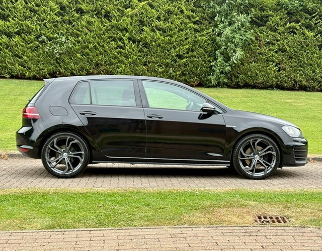 Volkswagen Golf 1.2 Tsi Bluemotion Black #7