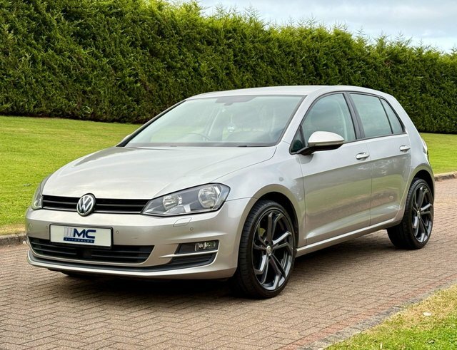 Volkswagen Golf Golf R Dsg White #2