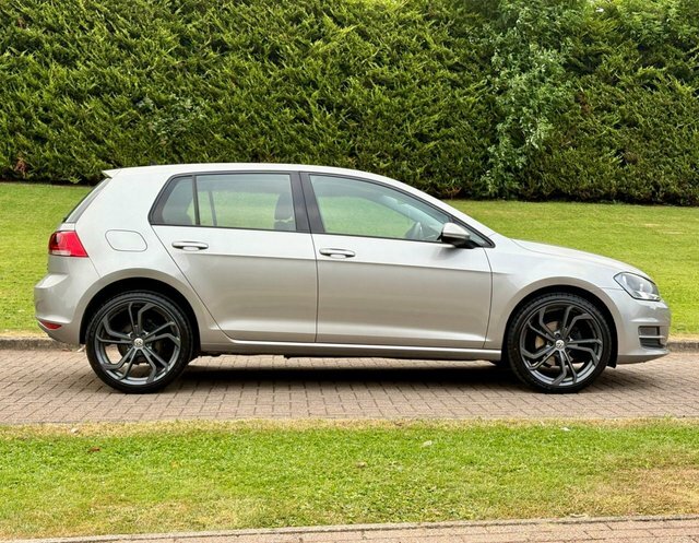 Volkswagen Golf Golf R Dsg White #7