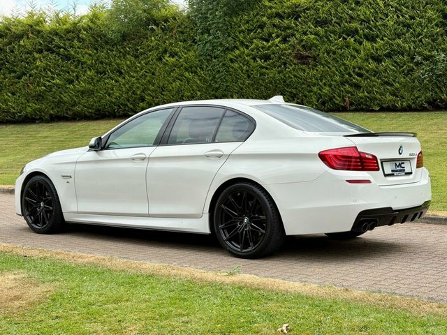 BMW 5 Series 2.0 520D M Sport White #6