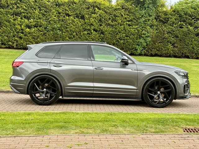 Volkswagen Touareg Black Edition Blue #7
