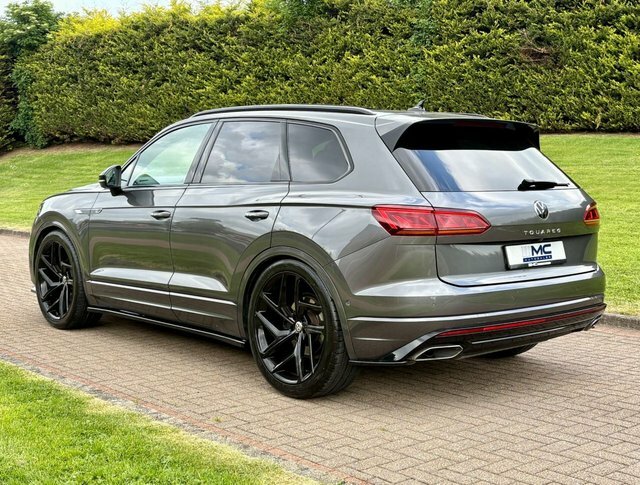 Volkswagen Touareg 3.0 Tdi V6 Black Grey #4