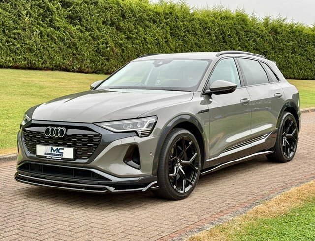 Audi Q8 e tron 50 Sport Suv Grey #2