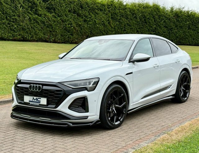 Audi Q8 e tron 55 S Line Sportback White #2