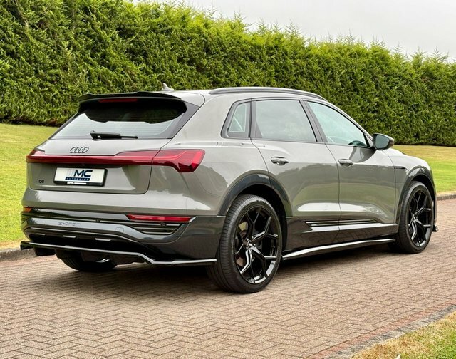 Audi Q8 e tron 50 Sport Suv Grey #3