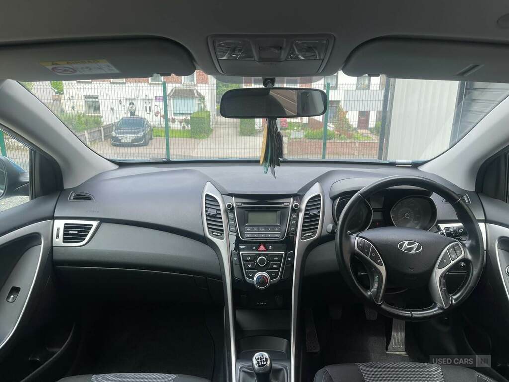 Hyundai I30 1.4 Edition Hatchback Euro 5 10 Silver #9