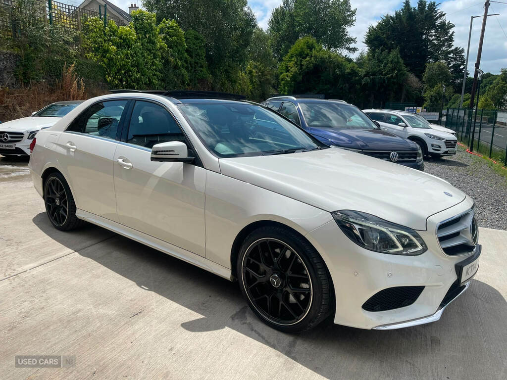 Mercedes-Benz E Class E350 Bluetec Amg Sport 7G-tronic White #3