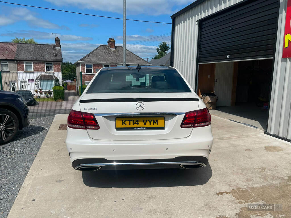 Mercedes-Benz E Class E350 Bluetec Amg Sport 7G-tronic White #6