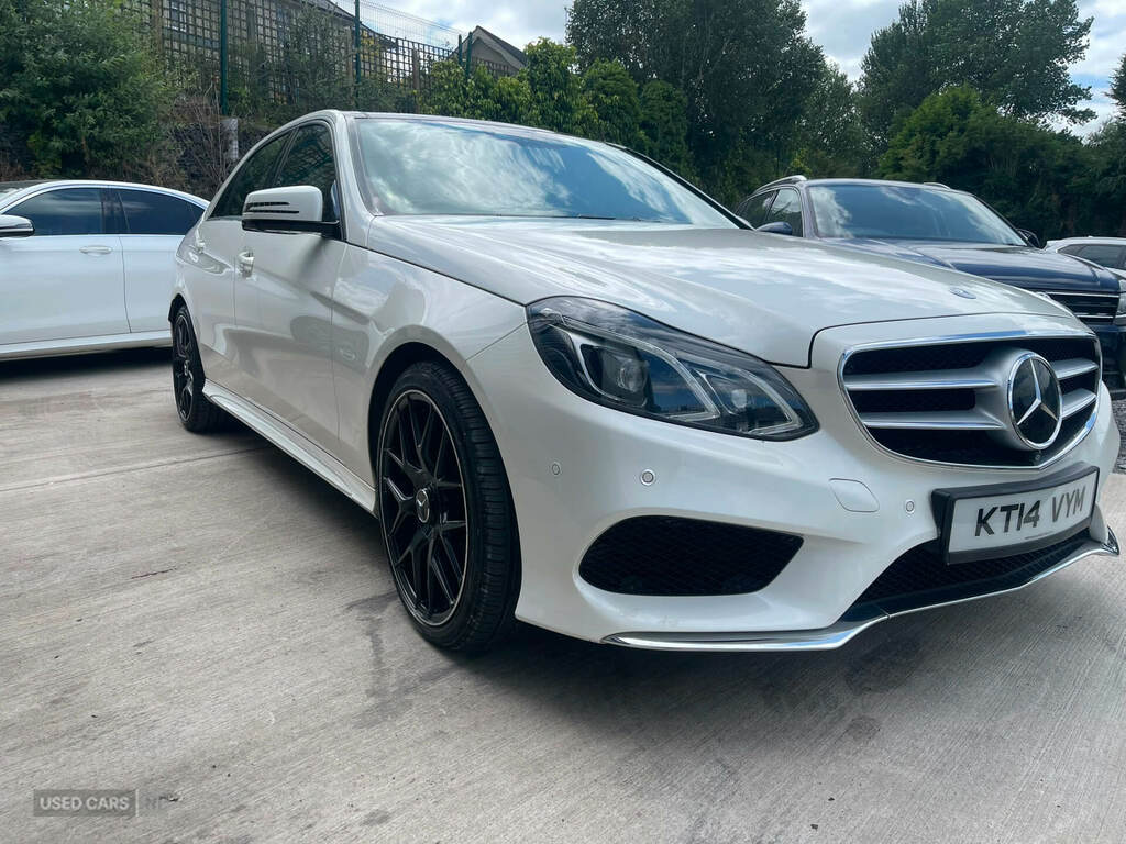 Mercedes-Benz E Class E350 Bluetec Amg Sport 7G-tronic White #2