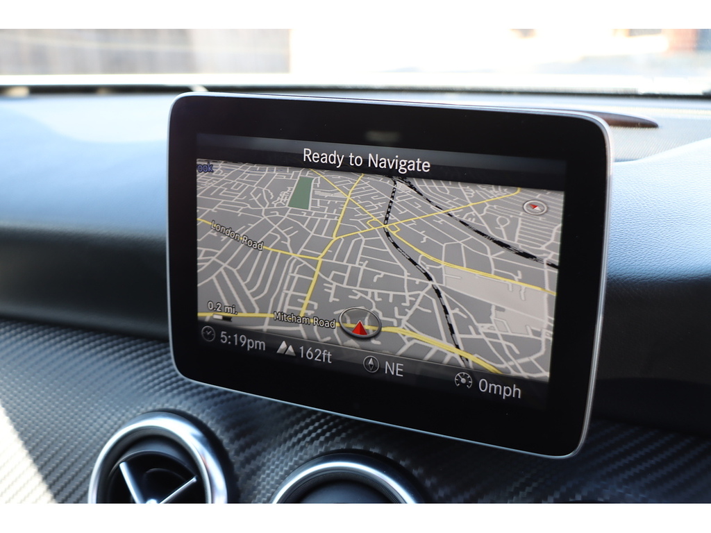 Mercedes-Benz A Class A160 Amg Line Silver #2