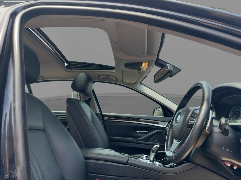 BMW 5 Series 520I Se Blue #3
