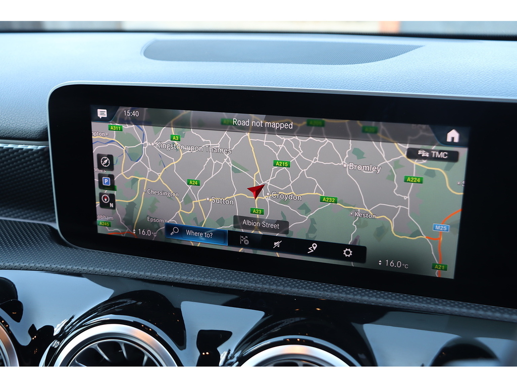 Mercedes-Benz A Class A200 Sport KO18EPA White #2