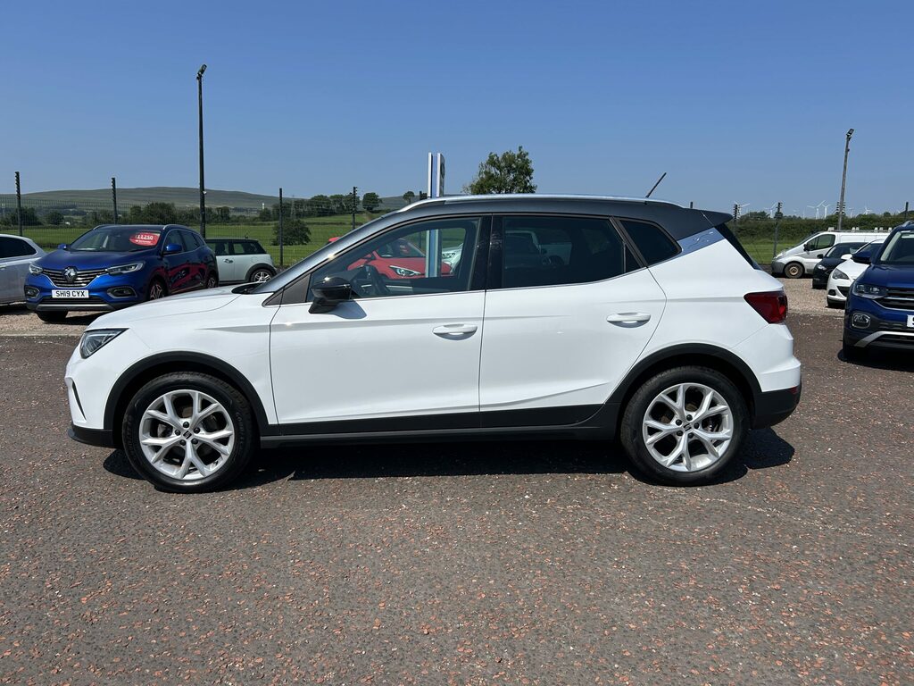 Seat Arona 1.0 Tsi 110 Fr WGZ5341 White #4