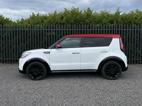 Kia Soul 1.6 Crdi Mixx White #2