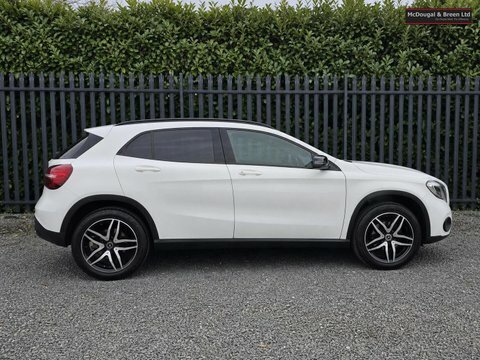 Mercedes-Benz GLA Class 1.6 Gla180 Urban NU69CHO White #6