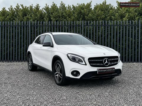 Mercedes-Benz GLA Class 1.6 Gla180 Urban White