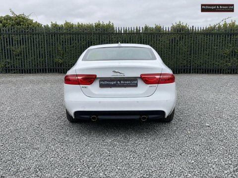 Jaguar XE 2.0I Gpf R-sport MT19SNK White #4