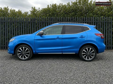 Nissan Qashqai 1.3 Dig-t Tekna DG69HZB Blue #2