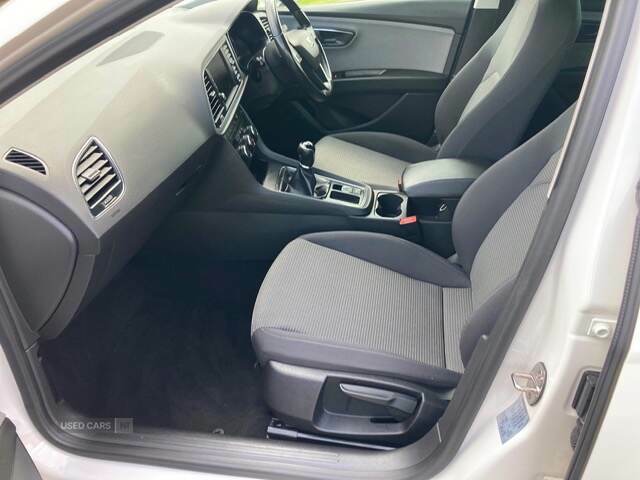 Seat Leon 1.6 Tdi Se Dynamic Ez White #3