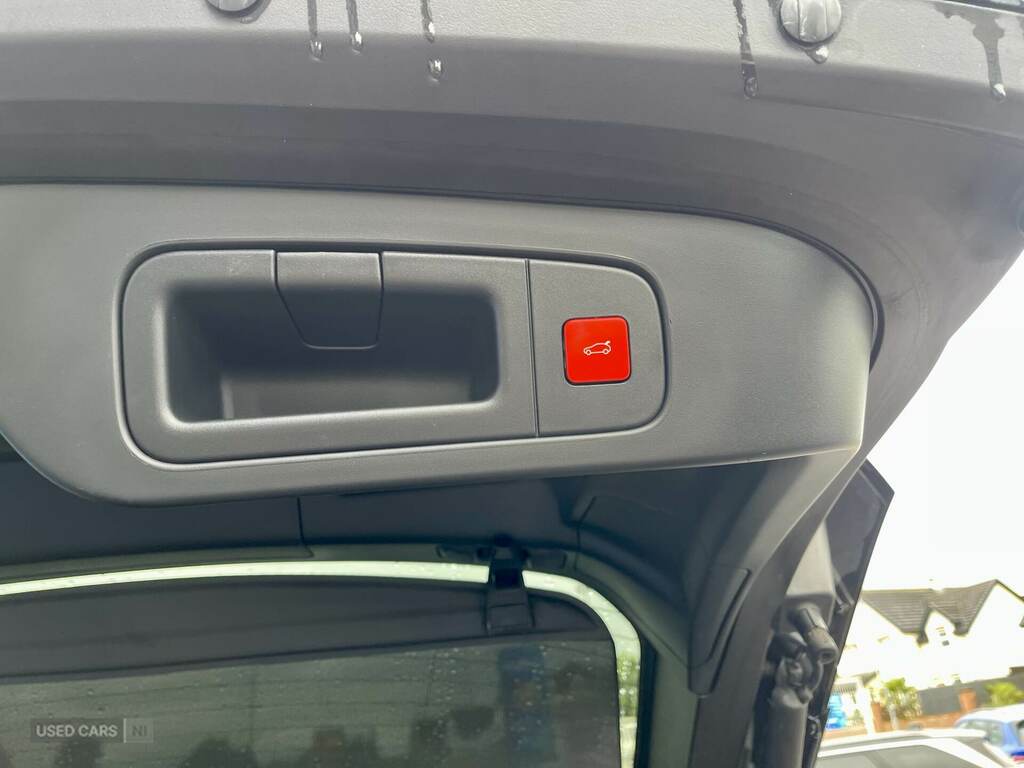 Citroen C5 X 1.2 Puretech 130 Shine Plus Eat8 Black #5