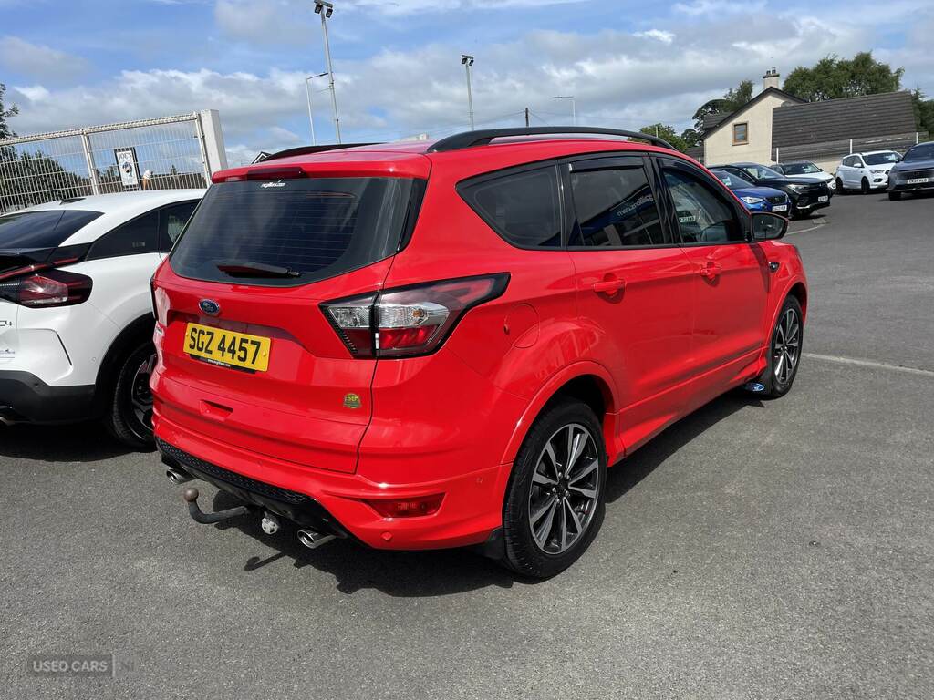 Ford Kuga 1.5 Tdci St-line 2Wd SGZ4457 Red #6