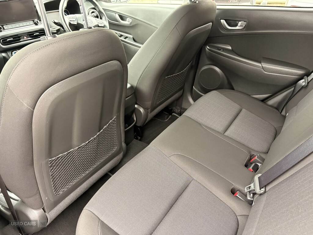 Hyundai Kona 1.0 Tgdi 48V Mhev Premium VU21UDH Red #6