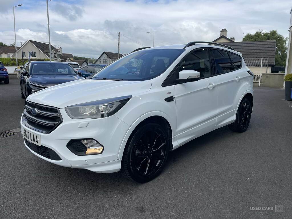 Ford Kuga 2.0 Tdci St-line X 2Wd White #2