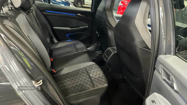 Volkswagen Golf 1.5 Tsi R-line Grey #4