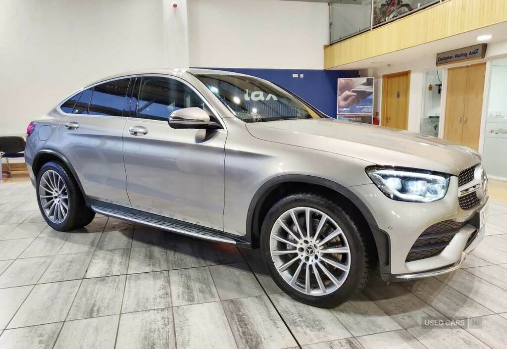 Mercedes-Benz GLC Class Glc 300D 4Matic Amg Line Premium 9G-tronic Silver #2