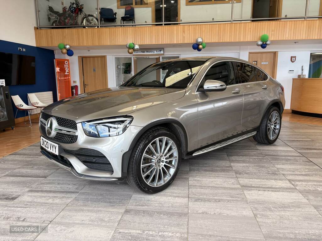 Mercedes-Benz GLC Class Glc 300D 4Matic Amg Line Premium 9G-tronic DK20VYY Silver