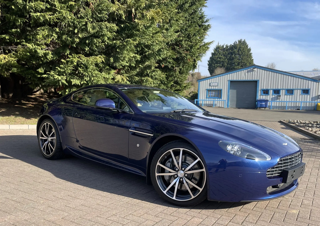 Aston Martin Vantage 4.7 V8 N420 Roadster Sportshift Euro 4  #9