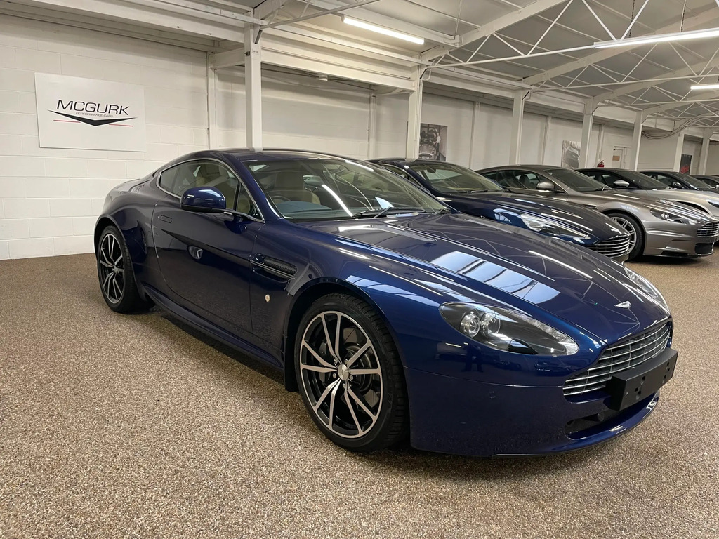 Aston Martin Vantage Vantage Coupe  #2