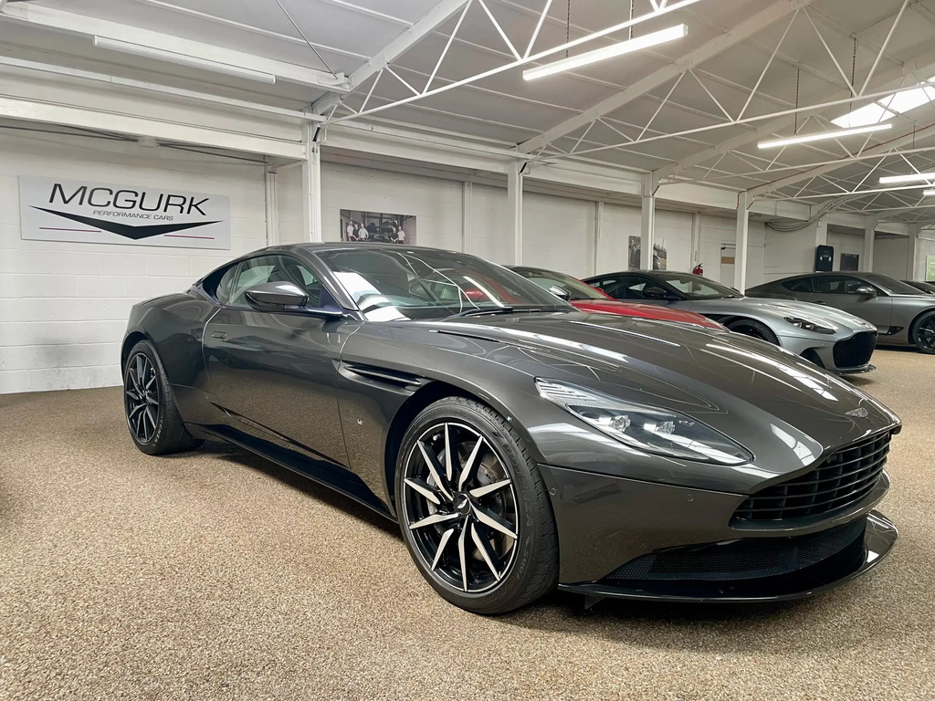 Aston Martin DB11 V12  #2