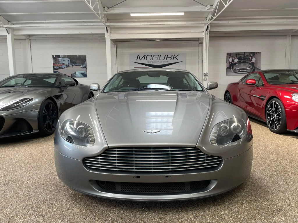 Aston Martin Vantage Vantage #5