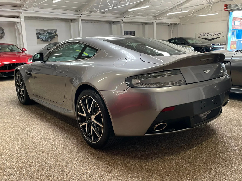 Aston Martin Vantage 4.7 V8 Coupe  #4