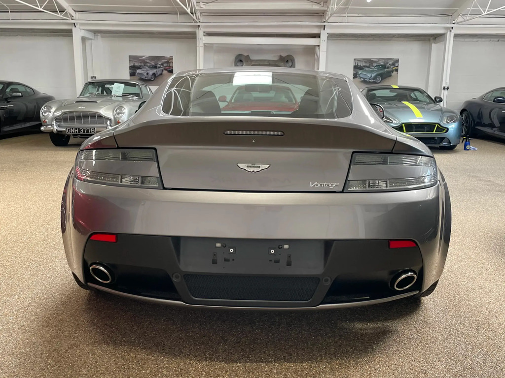 Aston Martin Vantage 4.7 V8 Coupe  #6