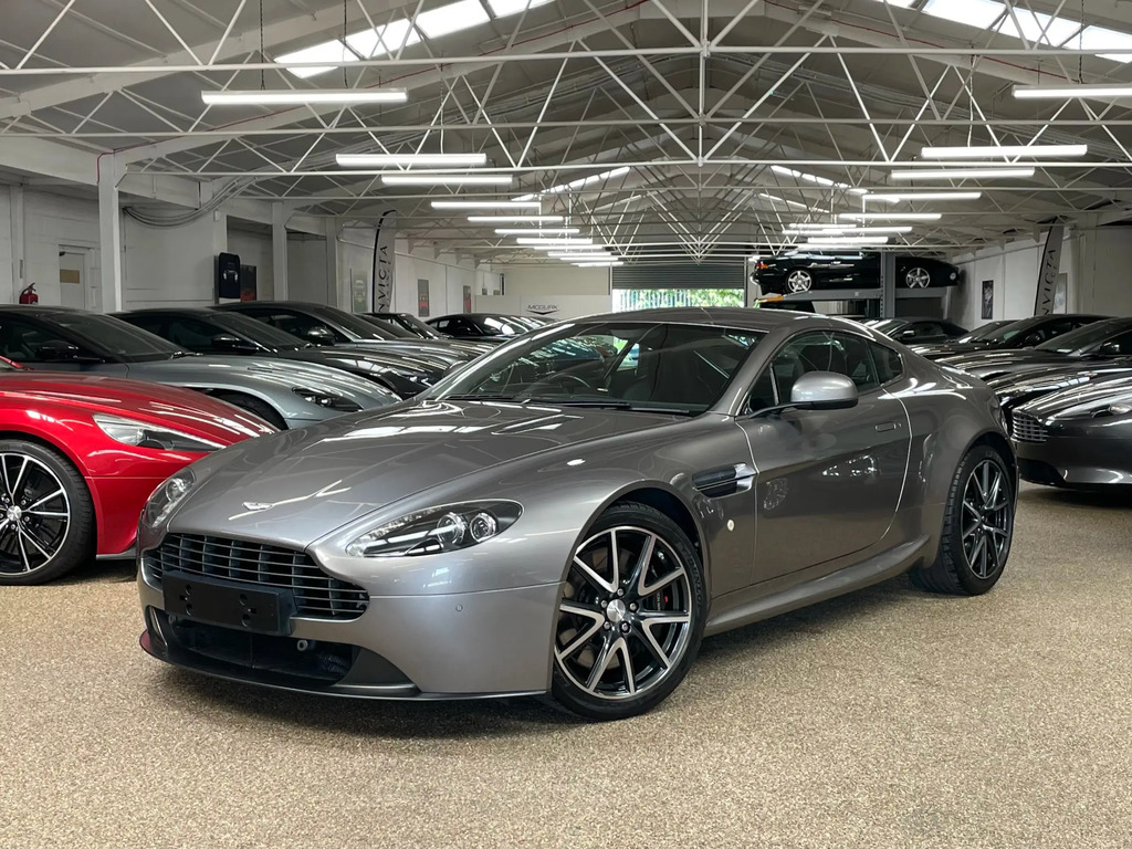 Aston Martin Vantage  Silver #7