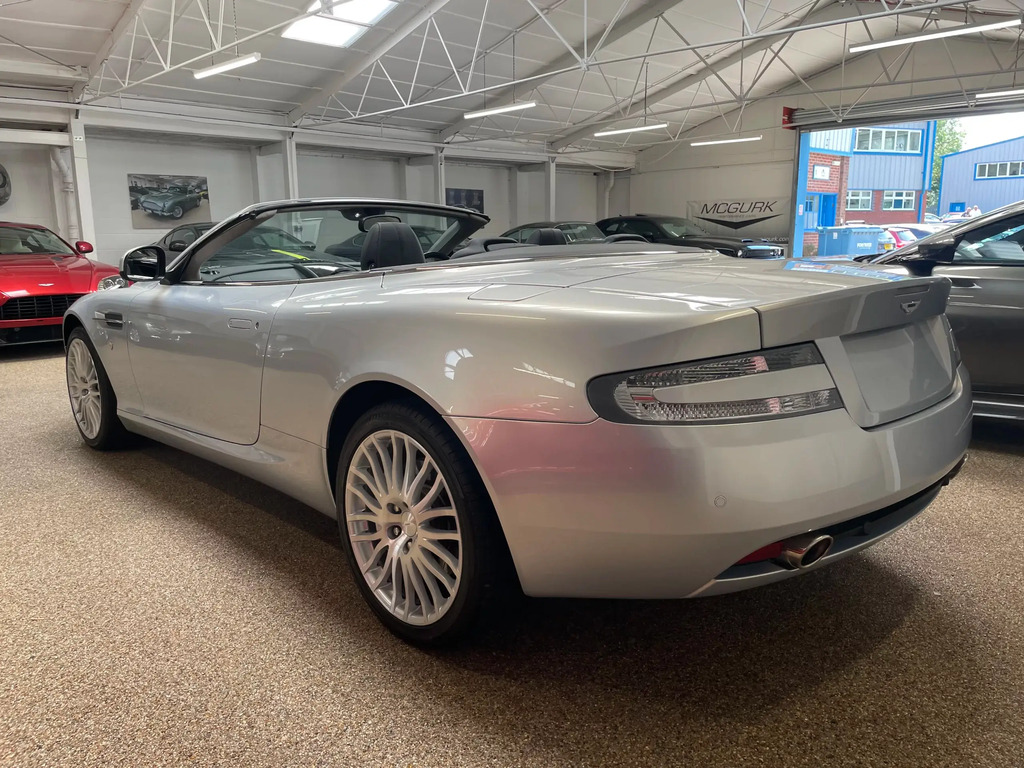 Aston Martin DB9 Volante #4