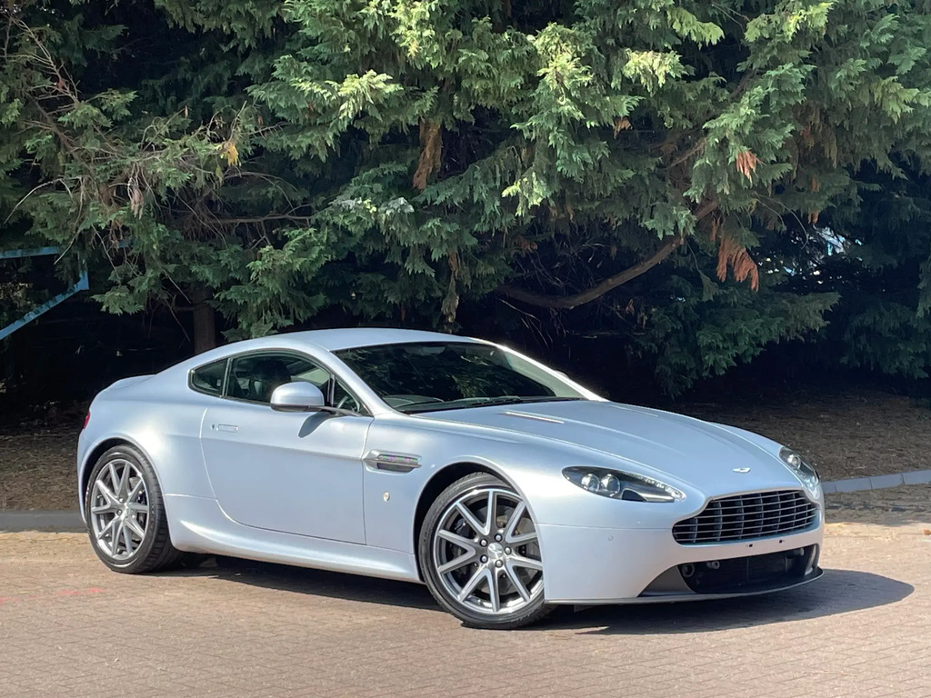 Aston Martin Vantage S V8 Silver #8
