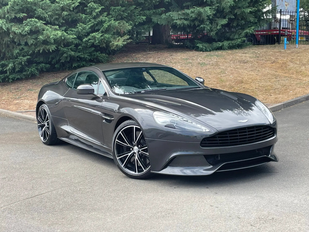 Aston Martin Vanquish V12 22 Touchtronic Silver #9