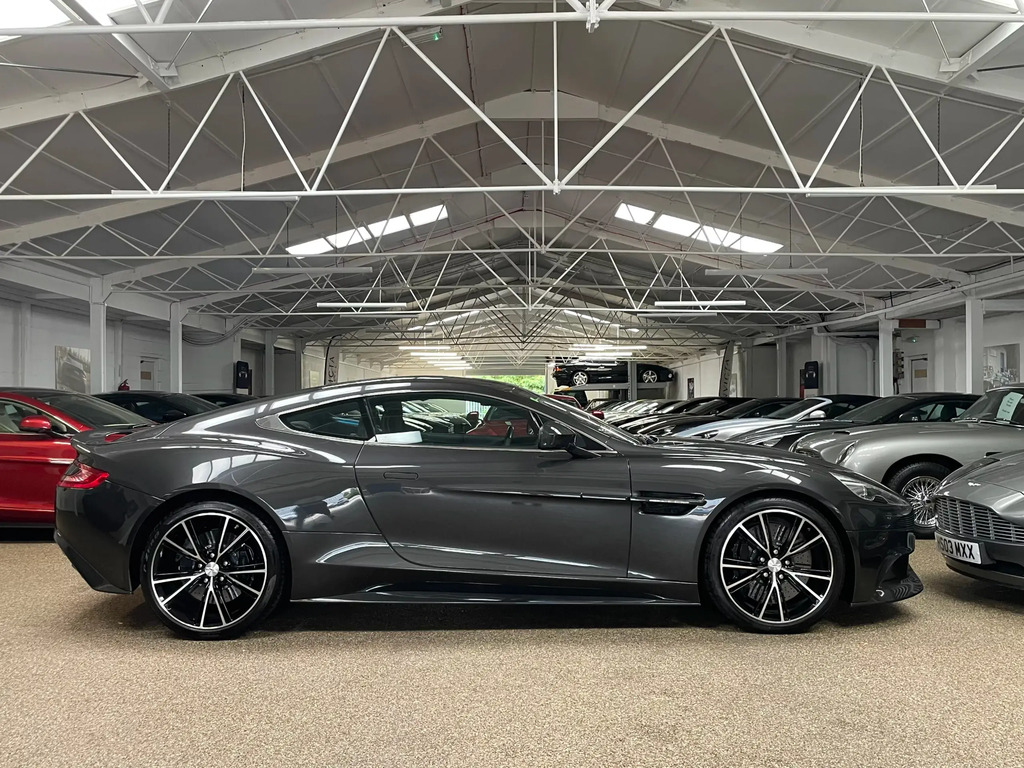 Aston Martin Vanquish V12 22 Touchtronic Silver #7