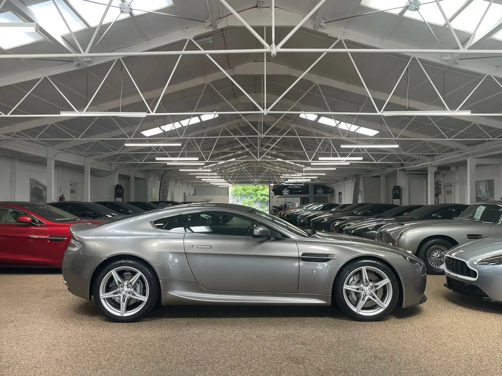 Aston Martin Vantage V8 Roadster Blue #7