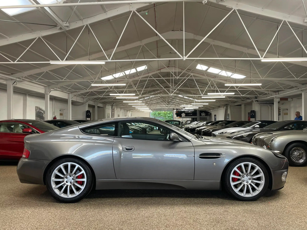 Aston Martin Vanquish V12 20 Silver #7