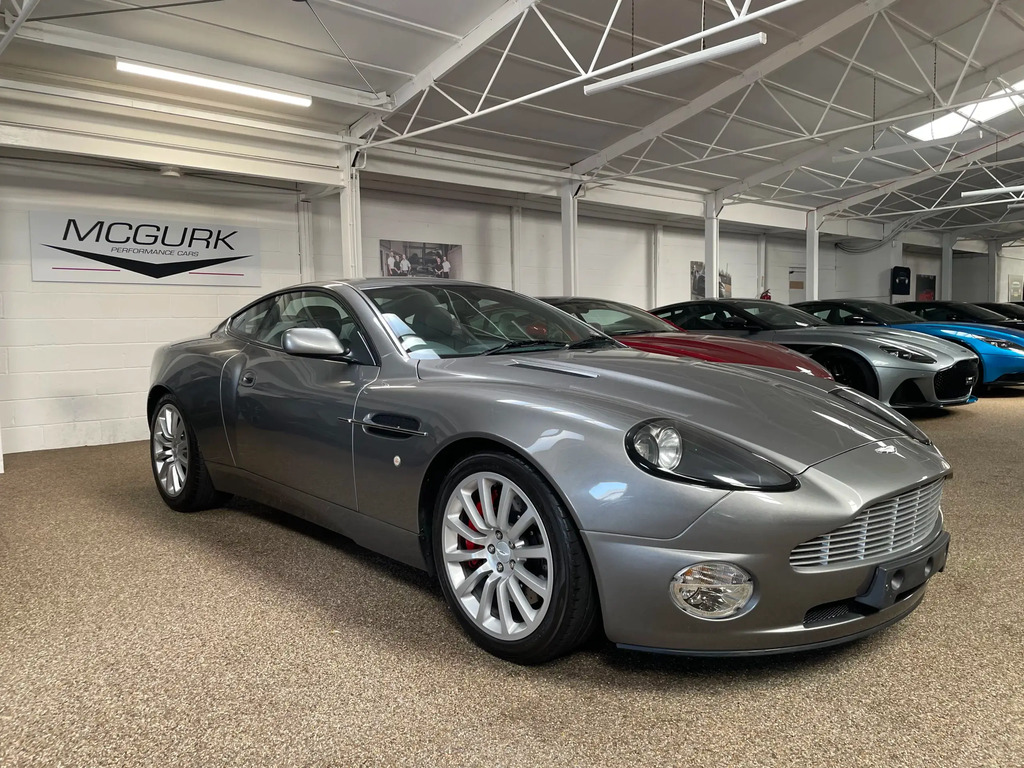 Aston Martin Vanquish #2
